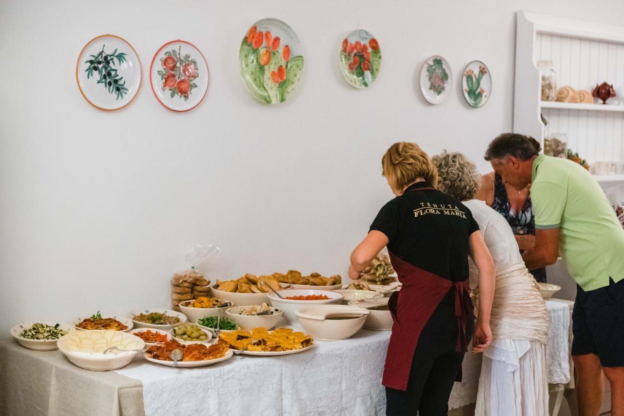 Masseria Tenuta Flora Maria Leverano Dış mekan fotoğraf
